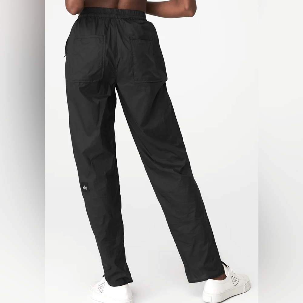 Nwt ALO Cloud Nine Pant Black